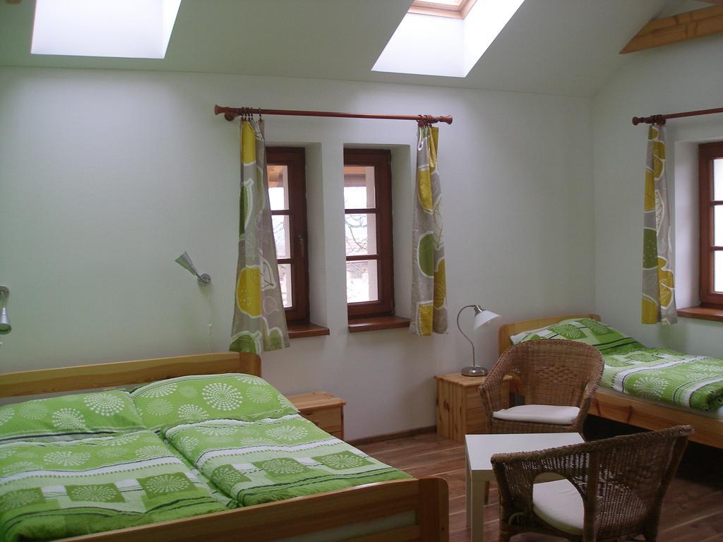 Villa Ekofarma Bily Mrak à Borohradek Chambre photo