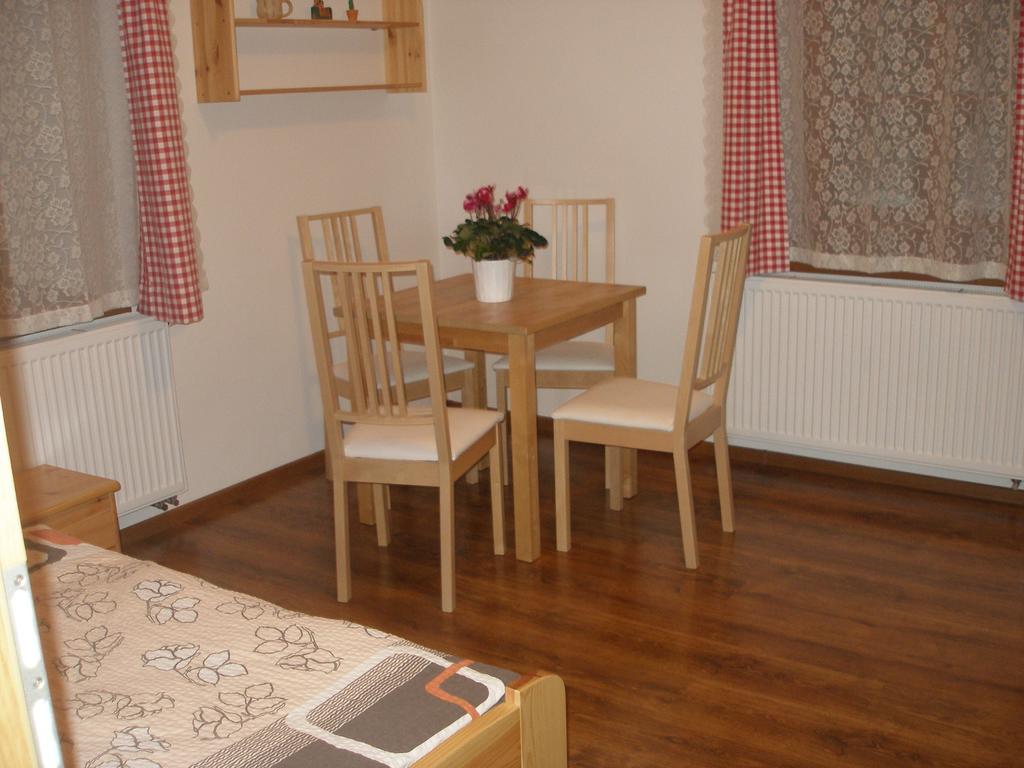 Villa Ekofarma Bily Mrak à Borohradek Chambre photo